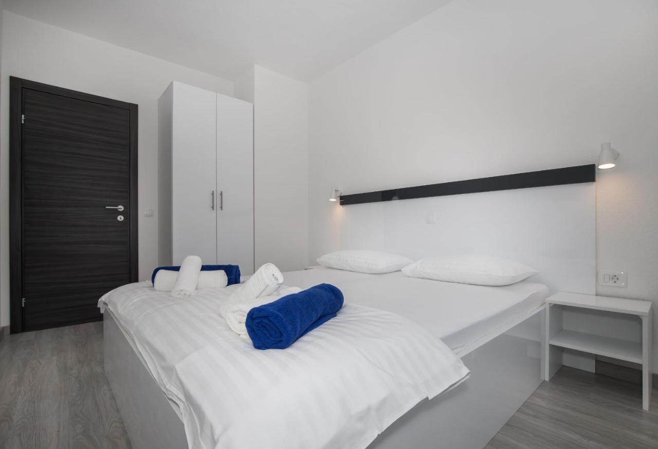 Apartments Blueview Постіра Екстер'єр фото