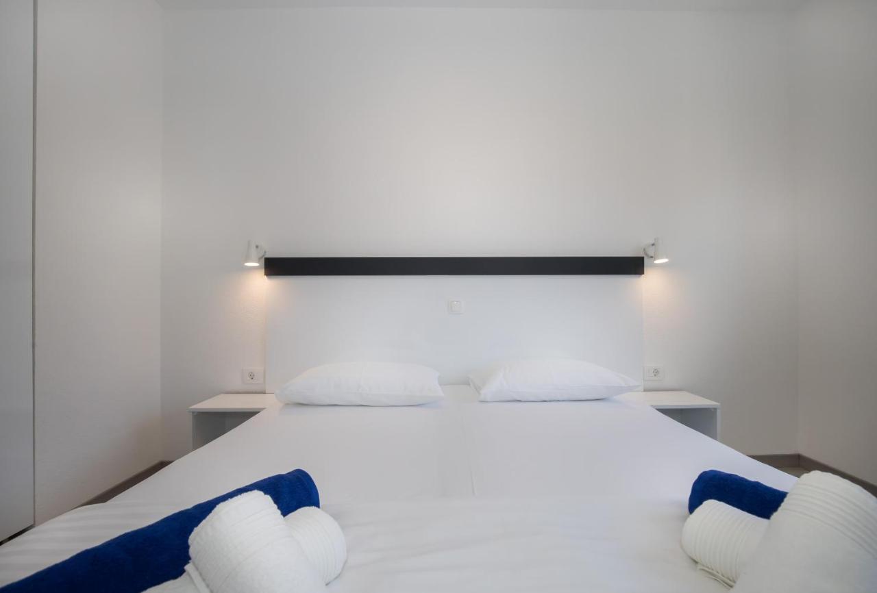 Apartments Blueview Постіра Екстер'єр фото