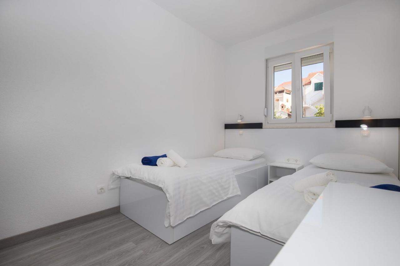 Apartments Blueview Постіра Екстер'єр фото