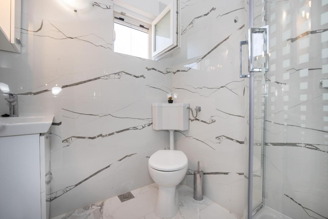 Apartments Blueview Постіра Екстер'єр фото