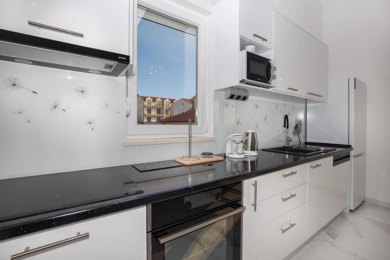 Apartments Blueview Постіра Екстер'єр фото